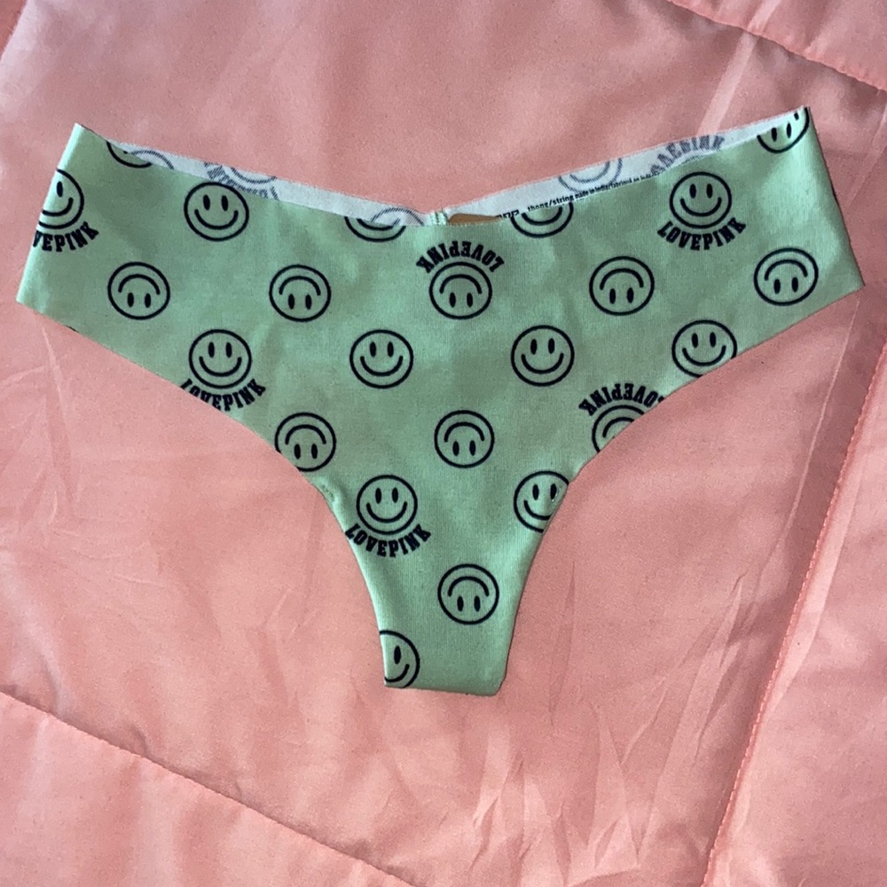 ✨BUNDLE DEAL✨ PINK/VS XS thong panties